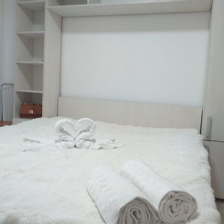 Epic Apartment Timişoara Buitenkant foto